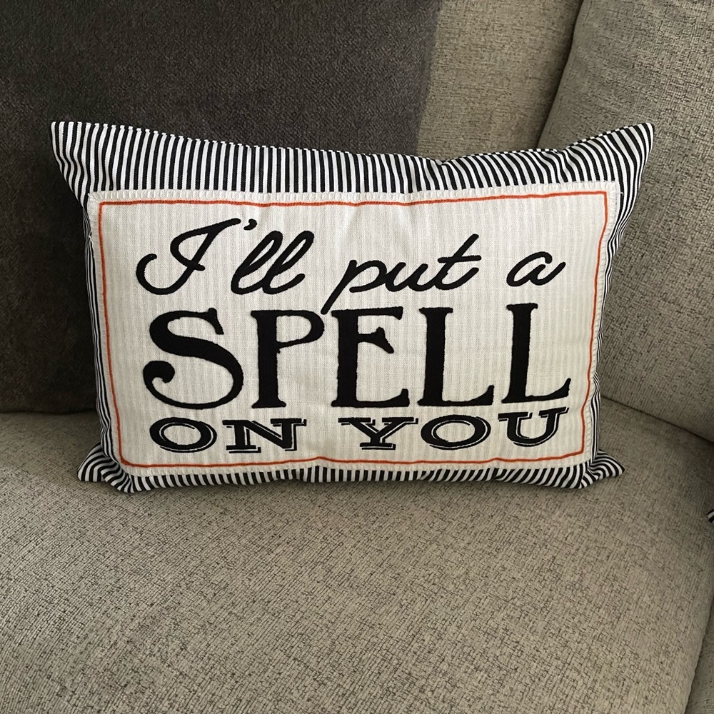 2 Halloween Pillows